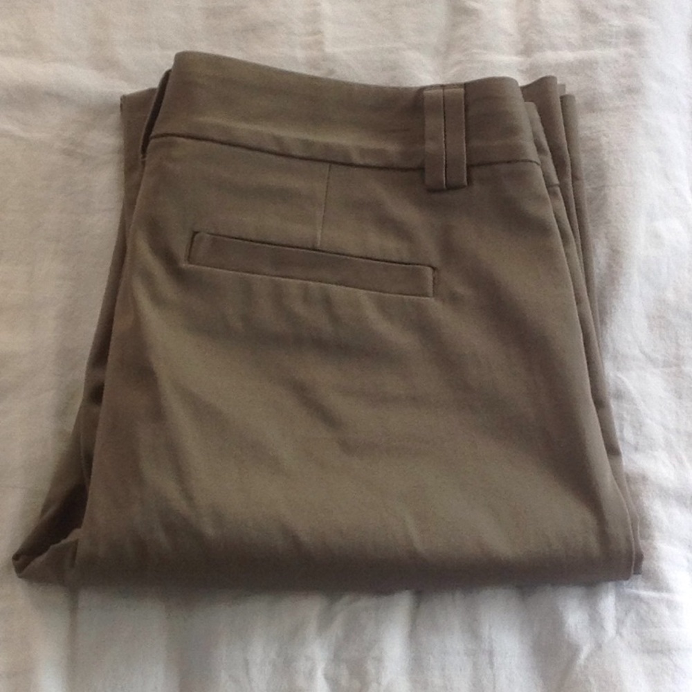Banana Republic Logan Slack Pant